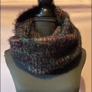 STEVE MADDEN INFINITY SCARF